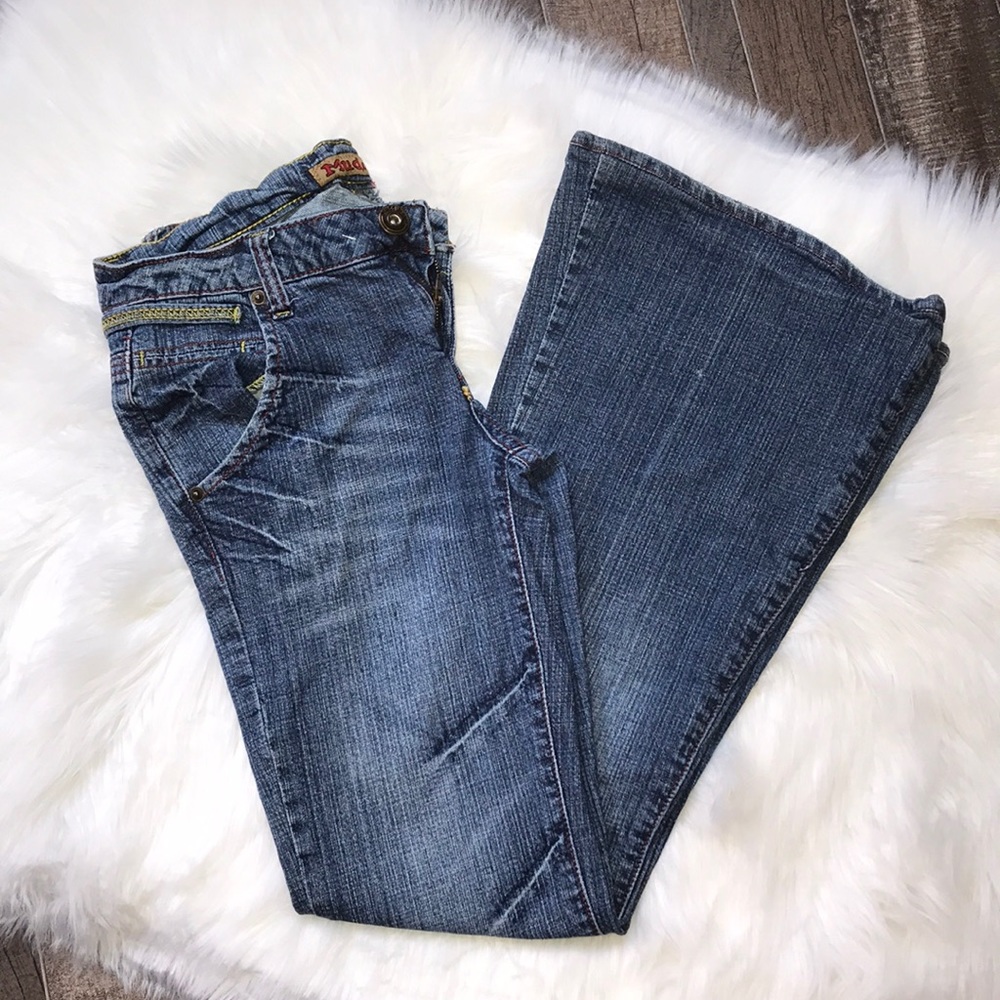 MUDD Jeans